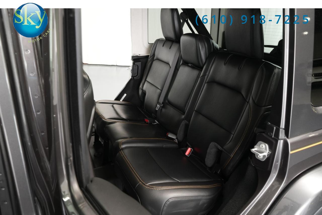 2025 Jeep Wrangler 4 Door 4WD Sahara SKY ONE-TOUCH POWER-TOP West Chester PA