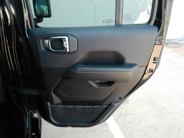 2025 Jeep Wrangler 4-Door Sahara 4x4 Plano TX