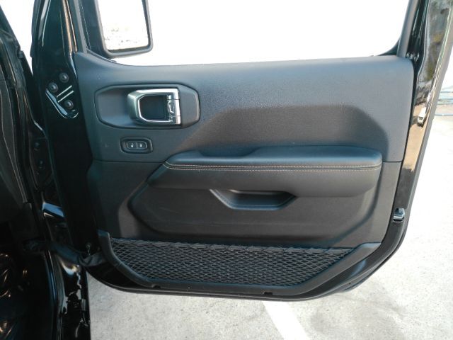 2025 Jeep Wrangler 4-Door Sahara 4x4 Plano TX