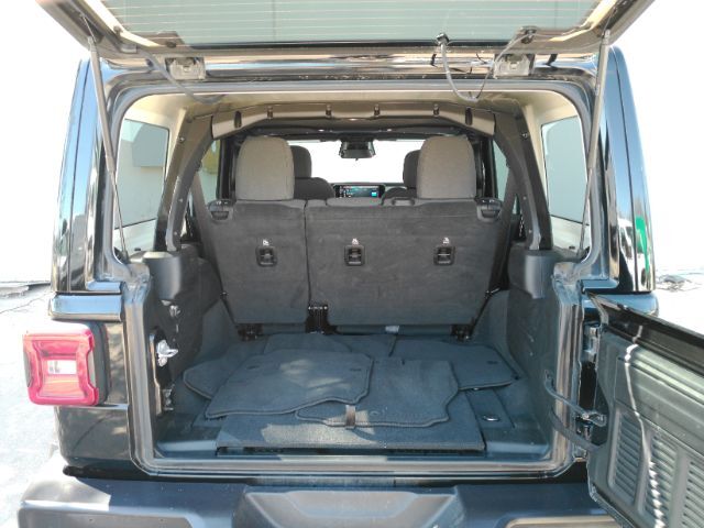 2025 Jeep Wrangler 4-Door Sahara 4x4 Plano TX