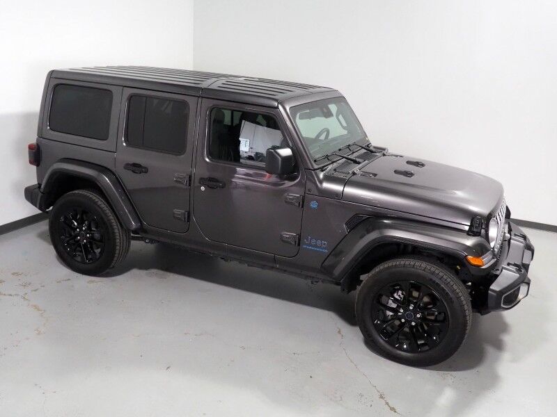 2025 Jeep Wrangler 4xe Sahara *BODY-COLORED 3-PIECE HARD TOP, ADAPTIVE CRUISE, SAFETY ALERTS, BACKUP-CAMERA, COLOR TOUCHSCREEN, HEATED SEATS/STEERING, REMOTE START, KEYLESS ENTRY, 20 INCH ALLOYS, ANDROID & APPLE Round Rock TX