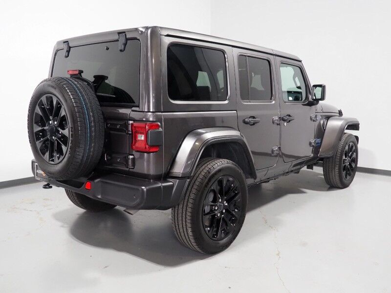 2025 Jeep Wrangler 4xe Sahara *BODY-COLORED 3-PIECE HARD TOP, ADAPTIVE CRUISE, SAFETY ALERTS, BACKUP-CAMERA, COLOR TOUCHSCREEN, HEATED SEATS/STEERING, REMOTE START, KEYLESS ENTRY, 20 INCH ALLOYS, ANDROID & APPLE Round Rock TX