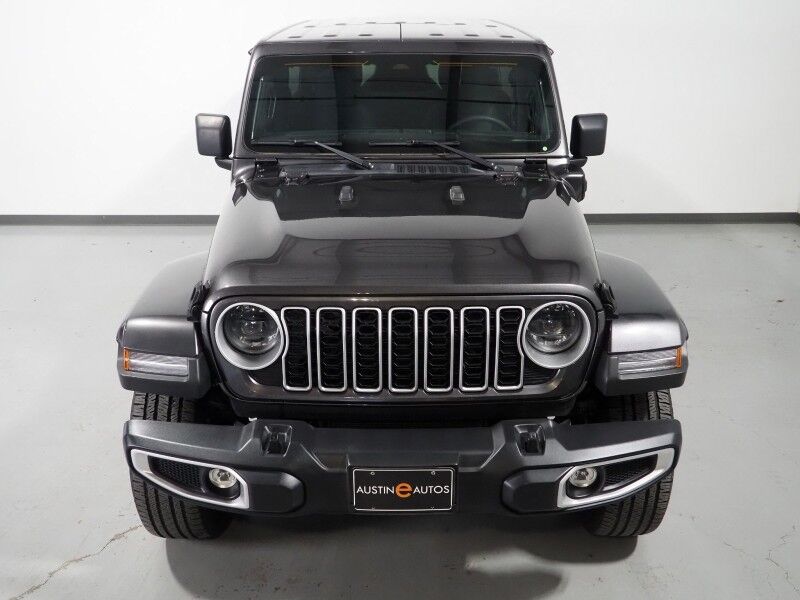 2025 Jeep Wrangler 4xe Sahara *BODY-COLORED 3-PIECE HARD TOP, ADAPTIVE CRUISE, SAFETY ALERTS, BACKUP-CAMERA, COLOR TOUCHSCREEN, HEATED SEATS/STEERING, REMOTE START, KEYLESS ENTRY, 20 INCH ALLOYS, ANDROID & APPLE Round Rock TX
