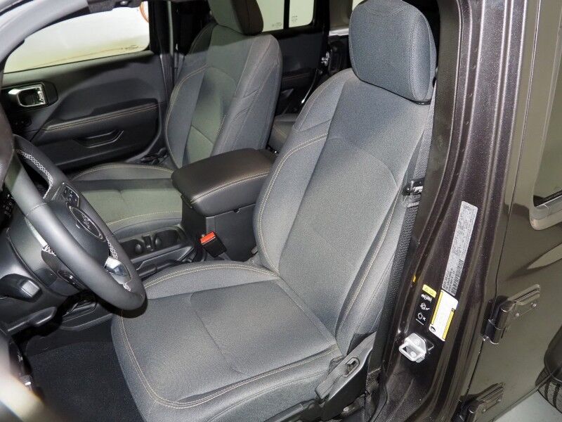 2025 Jeep Wrangler 4xe Sahara *BODY-COLORED 3-PIECE HARD TOP, ADAPTIVE CRUISE, SAFETY ALERTS, BACKUP-CAMERA, COLOR TOUCHSCREEN, HEATED SEATS/STEERING, REMOTE START, KEYLESS ENTRY, 20 INCH ALLOYS, ANDROID & APPLE Round Rock TX