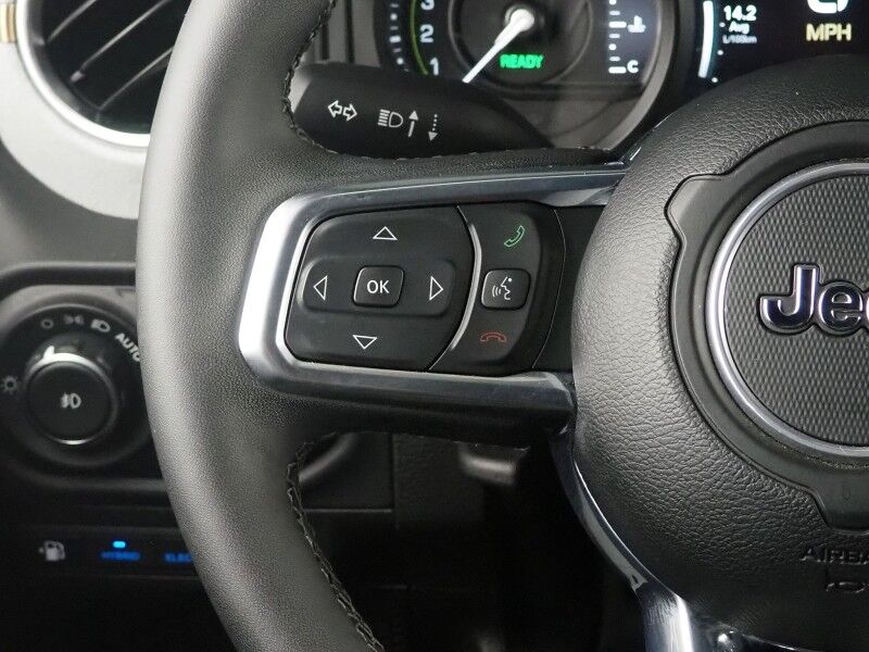2025 Jeep Wrangler 4xe Sahara *SKY ONE-TOUCH POWER-TOP, ADAPTIVE CRUISE, SAFETY ALERTS, BACKUP-CAMERA, COLOR TOUCHSCREEN, HEATED SEATS/STEERING, REMOTE START, KEYLESS ENTRY, 20 INCH ALLOYS, ANDROID & APPLE Round Rock TX