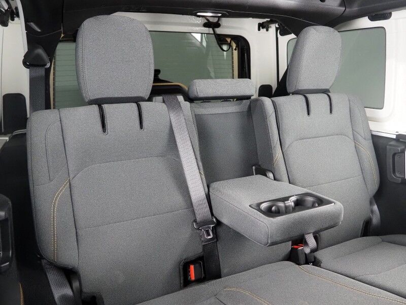 2025 Jeep Wrangler 4xe Sahara *SKY ONE-TOUCH POWER-TOP, ADAPTIVE CRUISE, SAFETY ALERTS, BACKUP-CAMERA, COLOR TOUCHSCREEN, HEATED SEATS/STEERING, REMOTE START, KEYLESS ENTRY, 20 INCH ALLOYS, ANDROID & APPLE Round Rock TX