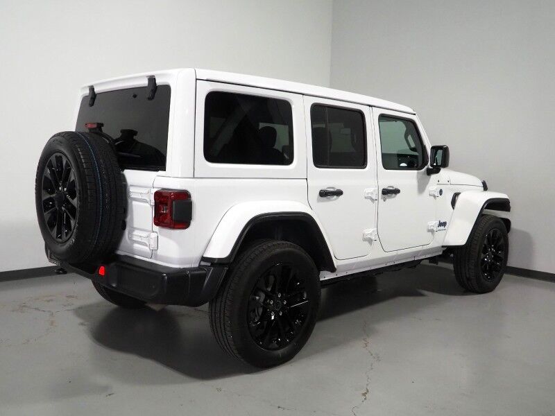 2025 Jeep Wrangler 4xe Sahara *SKY ONE-TOUCH POWER-TOP, ADAPTIVE CRUISE, SAFETY ALERTS, BACKUP-CAMERA, COLOR TOUCHSCREEN, HEATED SEATS/STEERING, REMOTE START, KEYLESS ENTRY, 20 INCH ALLOYS, ANDROID & APPLE Round Rock TX