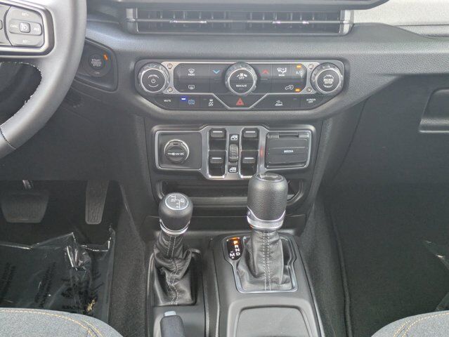 2025 Jeep Wrangler 4xe Sport S Castroville TX