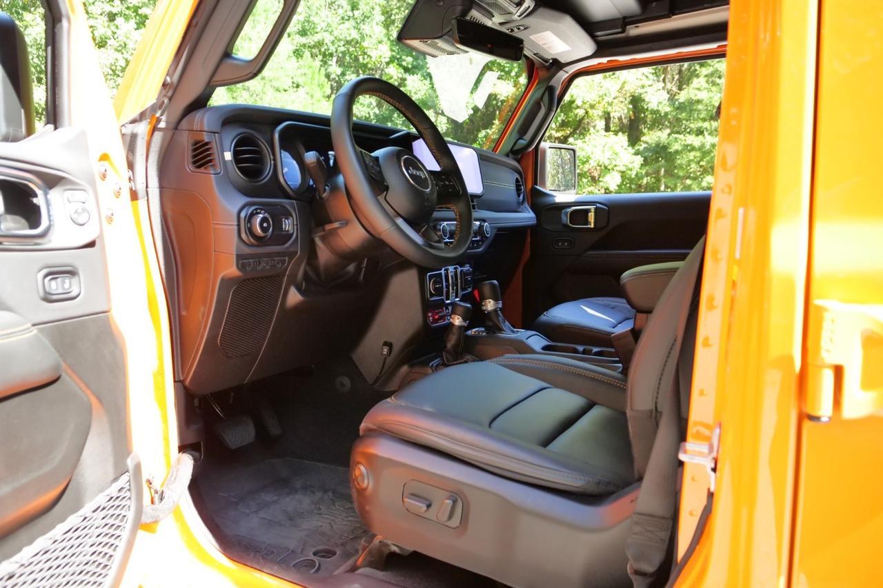 2025 Jeep Wrangler Rubicon 392 Final Edition 4X4 / Sky One Roof / NEW Tires Lincolnton NC
