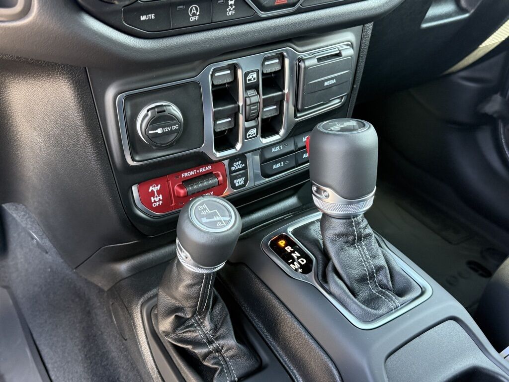 2025 Jeep Wrangler Rubicon Crestwood KY