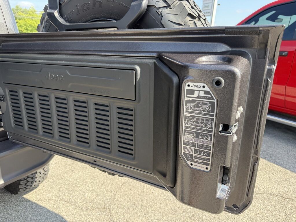 2025 Jeep Wrangler Rubicon Crestwood KY