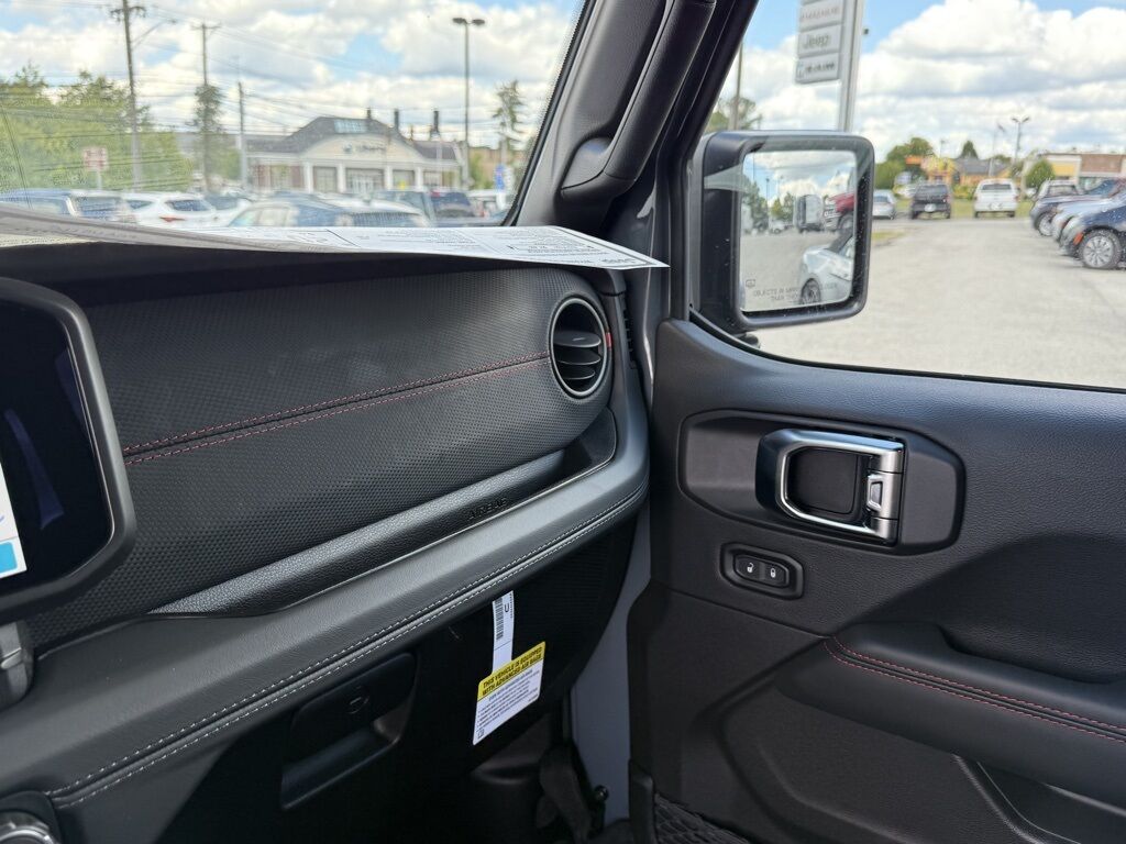 2025 Jeep Wrangler Rubicon Crestwood KY