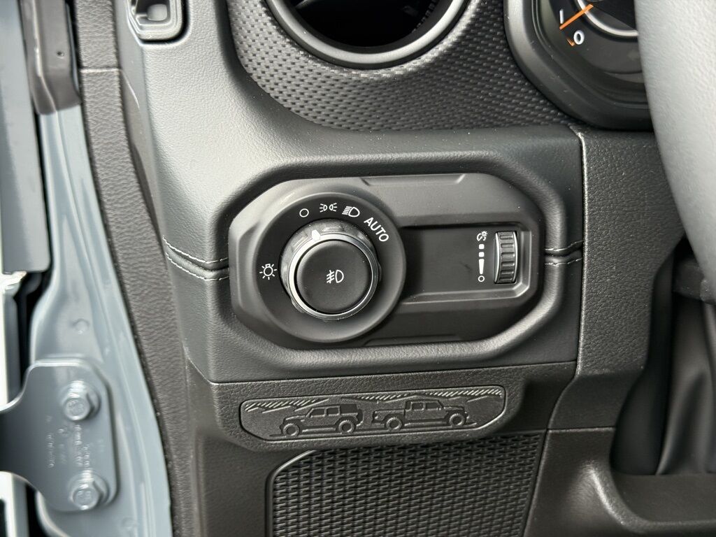 2025 Jeep Wrangler Rubicon Crestwood KY