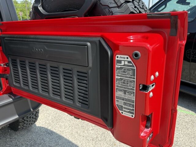 2025 Jeep Wrangler Rubicon Crestwood KY