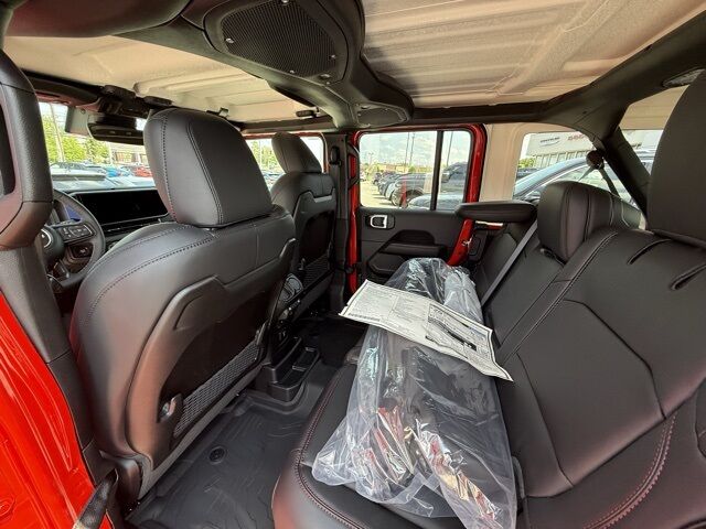 2025 Jeep Wrangler Rubicon Crestwood KY
