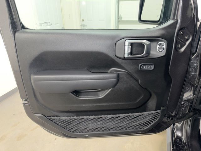 2025 Jeep Wrangler Rubicon Pine River MN