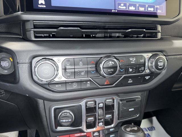 2025 Jeep Wrangler Rubicon Pine River MN