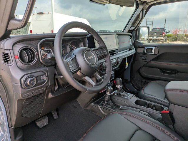 2025 Jeep Wrangler Rubicon Castroville TX