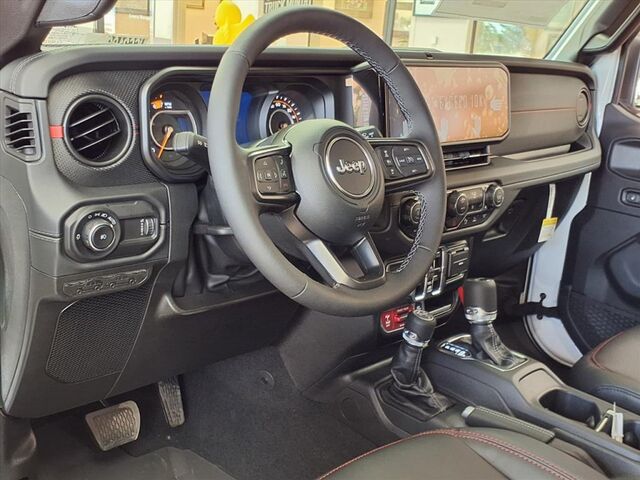 2025 Jeep Wrangler Rubicon X  TX