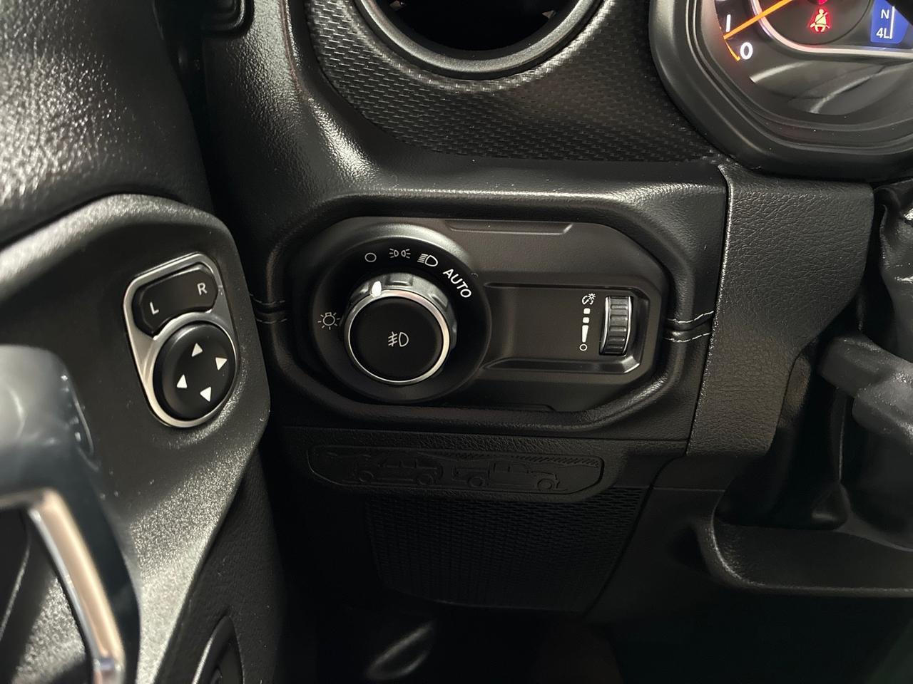 2025 Jeep Wrangler Rubicon X, Warn Winch, Trailer Tow & Switch Group, 1k Miles Houston TX