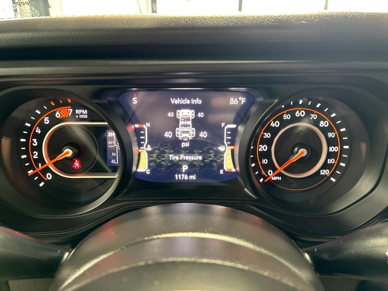 2025 Jeep Wrangler Rubicon X, Warn Winch, Trailer Tow & Switch Group, 1k Miles Houston TX