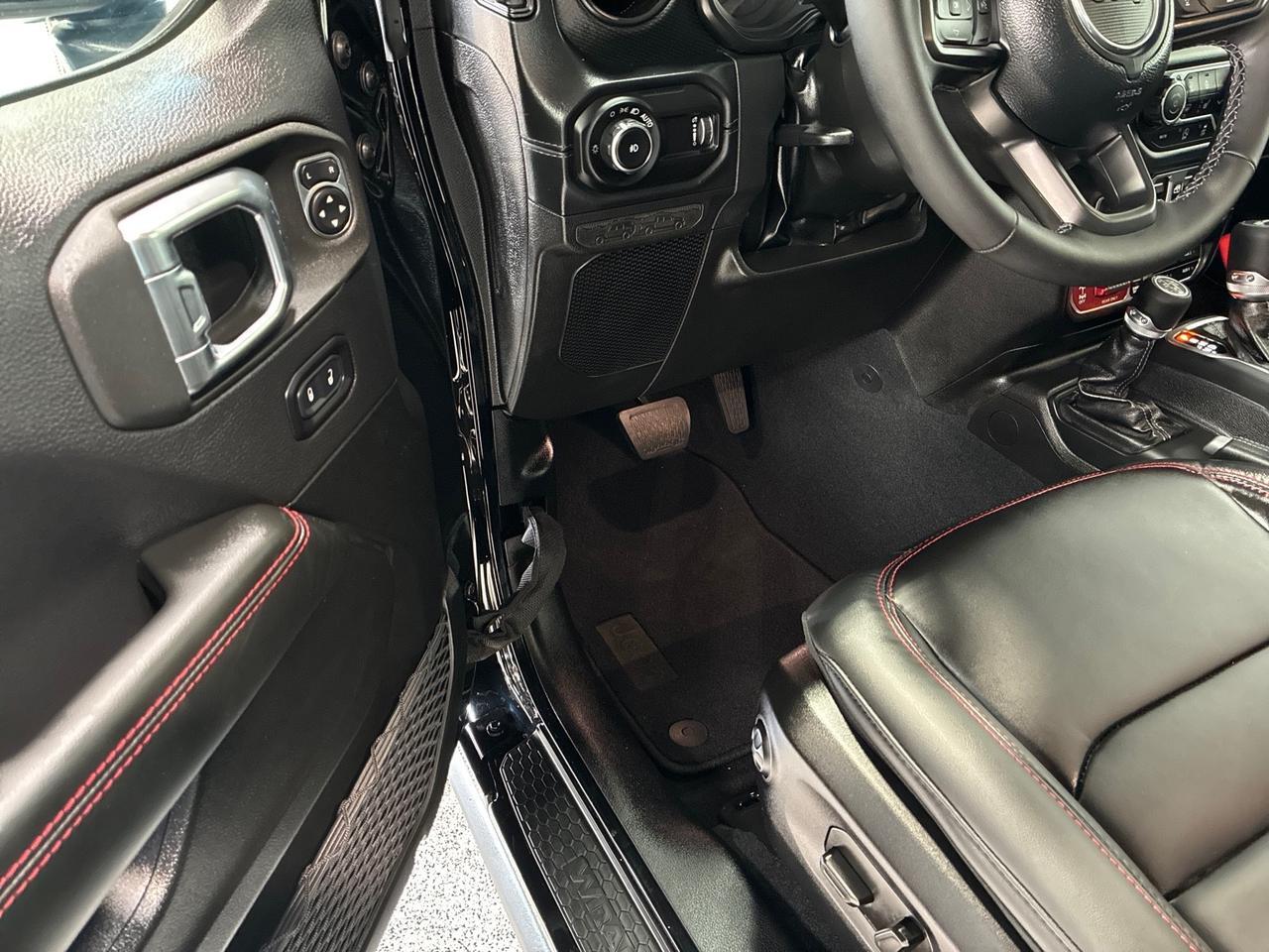 2025 Jeep Wrangler Rubicon X, Warn Winch, Trailer Tow & Switch Group, 1k Miles Houston TX