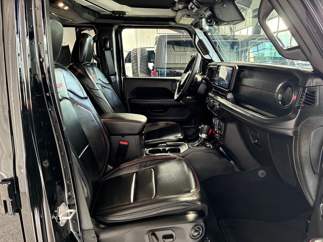 2025 Jeep Wrangler Rubicon X, Warn Winch, Trailer Tow & Switch Group, 1k Miles Houston TX