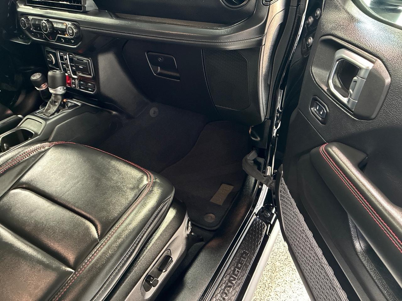 2025 Jeep Wrangler Rubicon X, Warn Winch, Trailer Tow & Switch Group, 1k Miles Houston TX