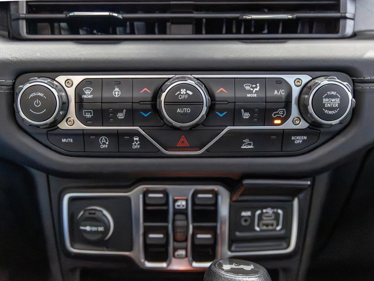 2025 Jeep Wrangler Sahara 4WD Cranberry PA
