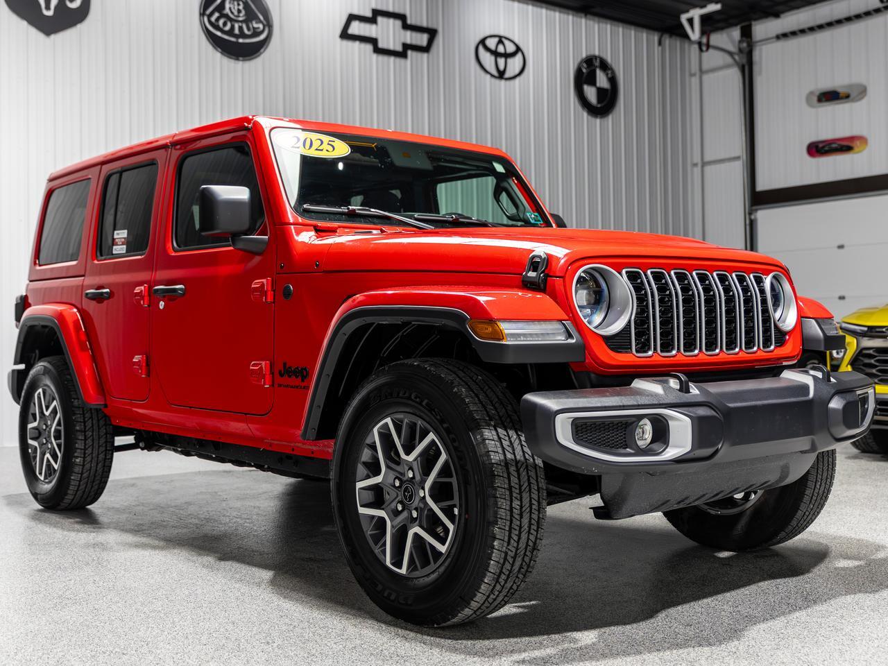 2025 Jeep Wrangler Sahara 4WD