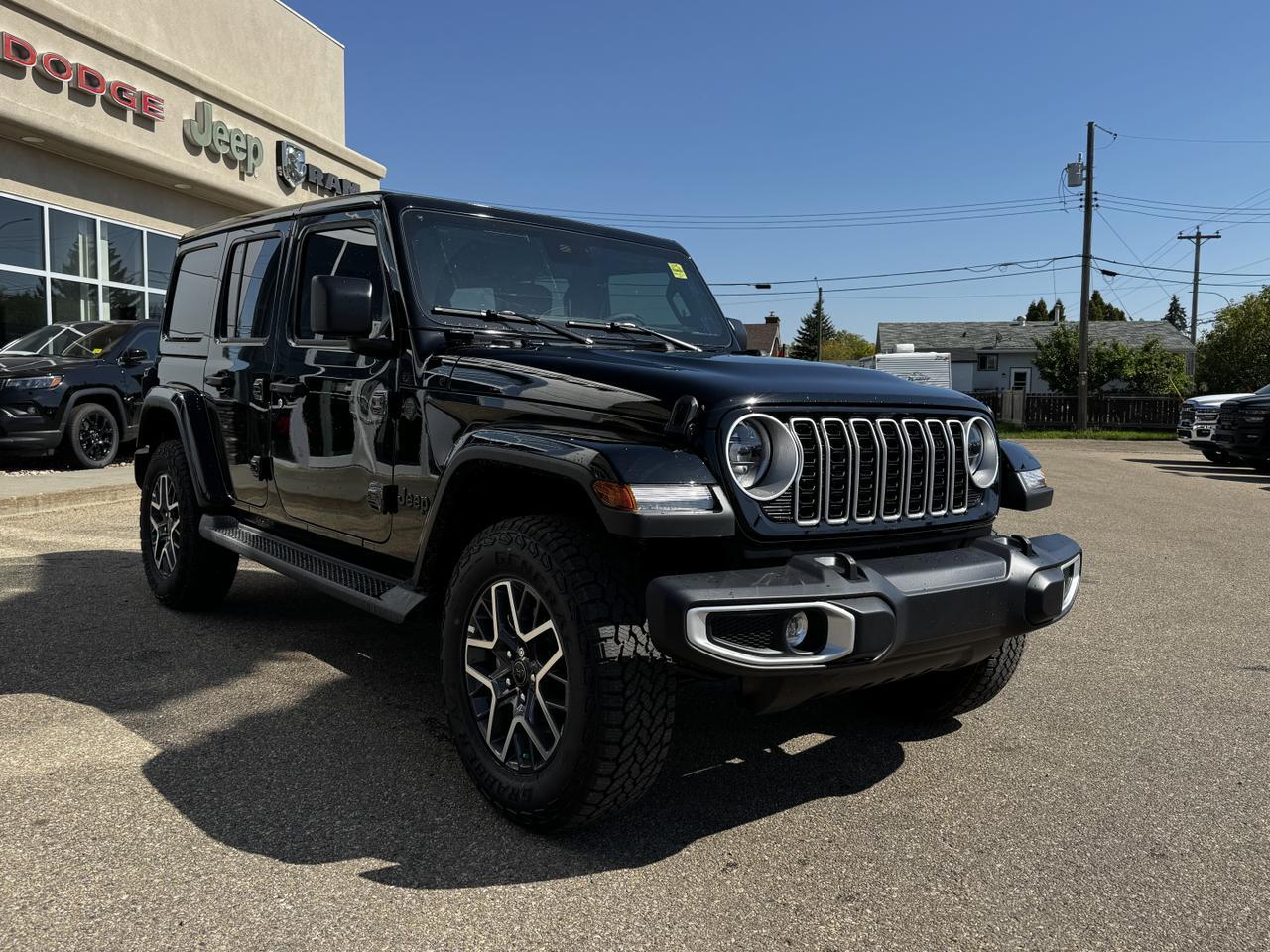 2025 Jeep Wrangler Sahara 4x4 | McKinley Seats | V6 | Remote Start | Backup Camera Redwater AB