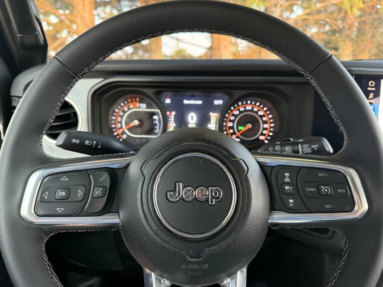 2025 Jeep Wrangler Sahara 4x4 4dr SUV Eldridge IA