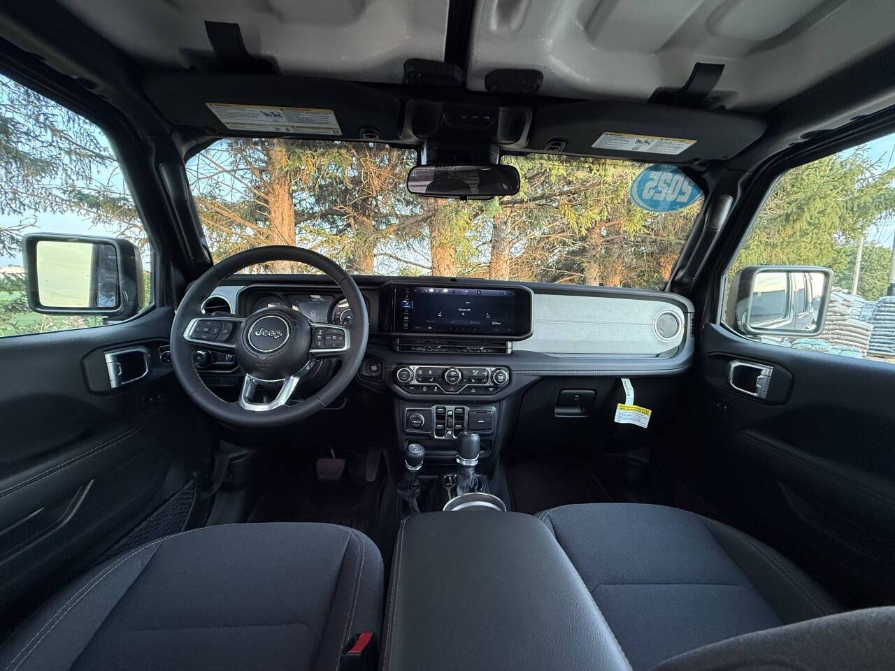 2025 Jeep Wrangler Sahara 4x4 4dr SUV Eldridge IA