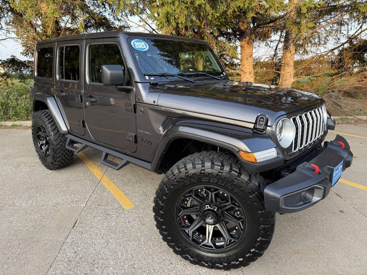 2025 Jeep Wrangler Sahara 4x4 4dr SUV Eldridge IA