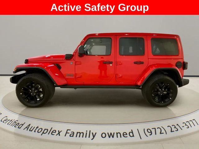 2025 Jeep Wrangler Sahara 4xe
