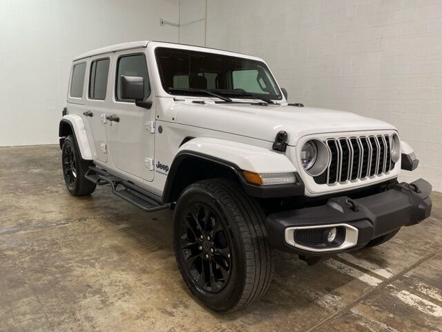 2025 Jeep Wrangler Sahara 4xe