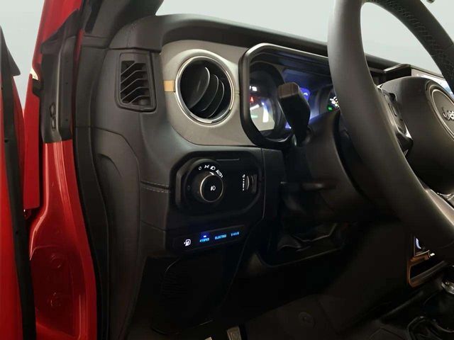 2025 Jeep Wrangler Sahara 4xe Dallas TX