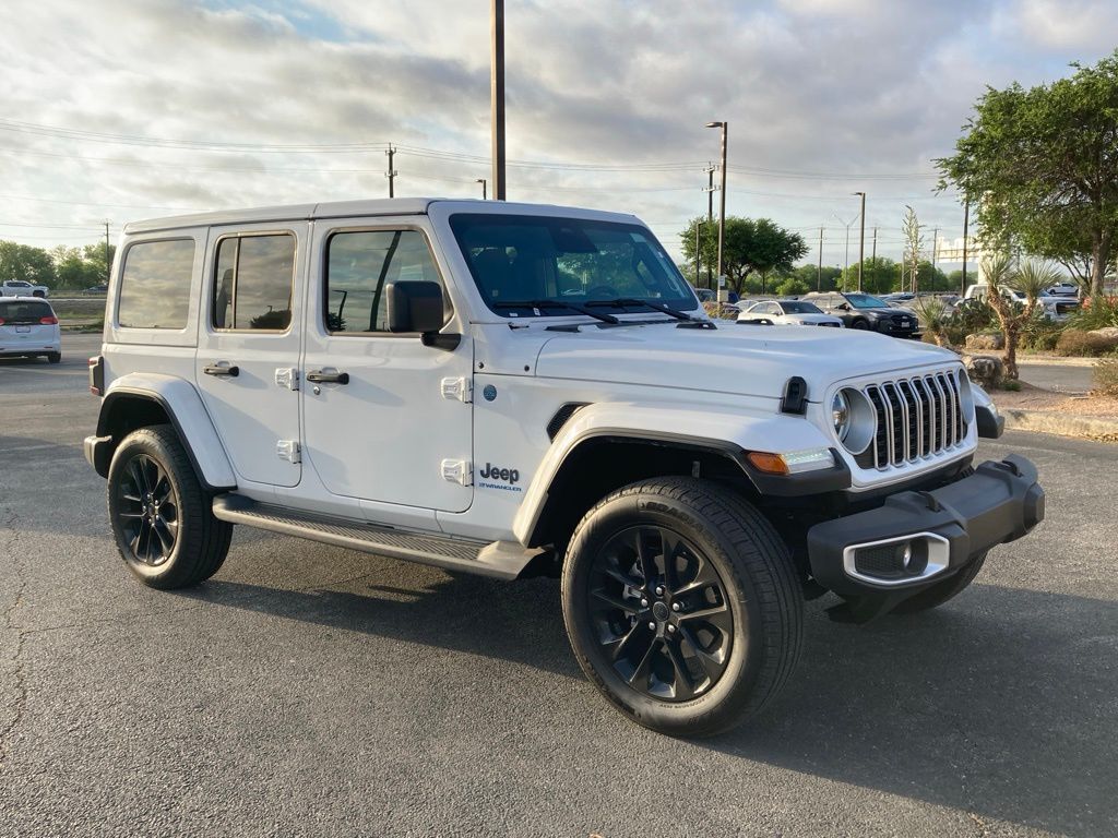 2025 Jeep Wrangler Sahara 4xe