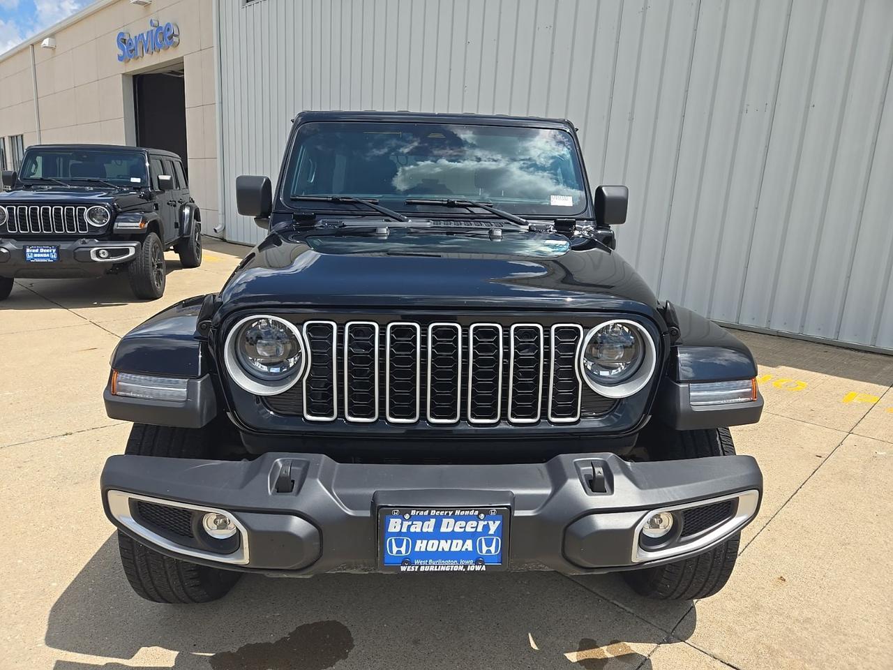 2025 Jeep Wrangler Sahara 4xe