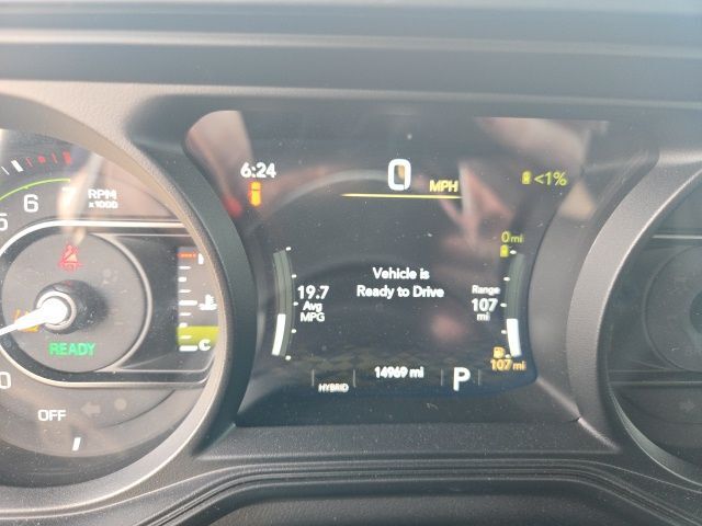 2025 Jeep Wrangler Sahara 4xe West Burlington IA