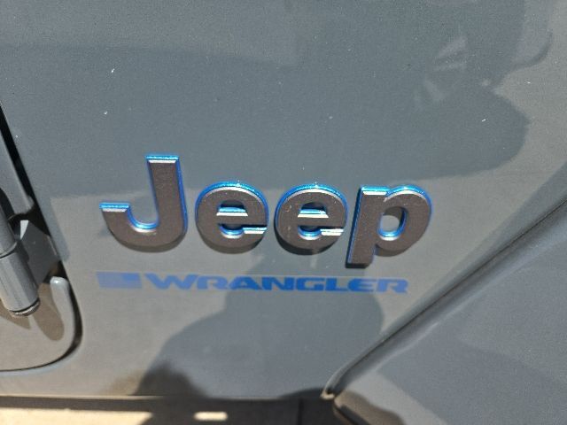 2025 Jeep Wrangler Sahara 4xe West Burlington IA