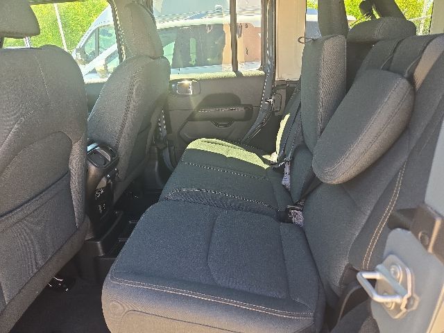 2025 Jeep Wrangler Sahara 4xe West Burlington IA