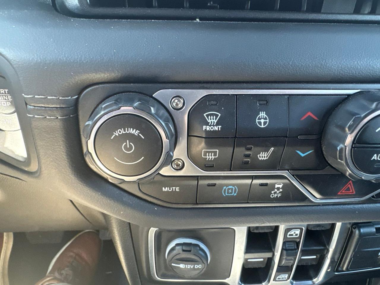 2025 Jeep Wrangler Sahara 4xe West Burlington IA