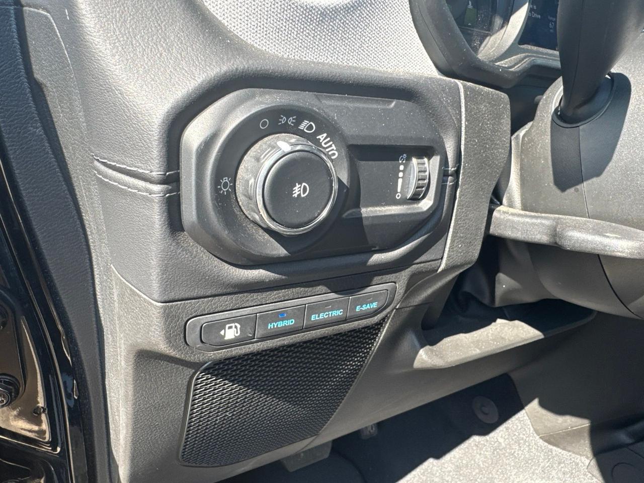 2025 Jeep Wrangler Sahara 4xe West Burlington IA