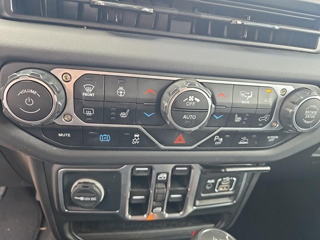 2025 Jeep Wrangler Sahara 4xe West Burlington IA