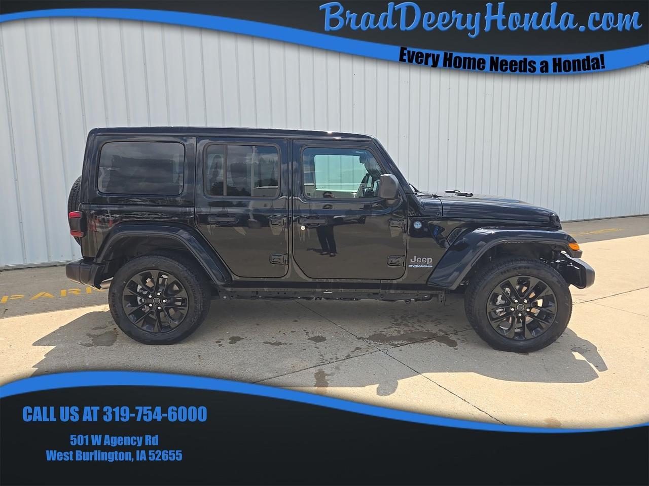 2025 Jeep Wrangler Sahara 4xe