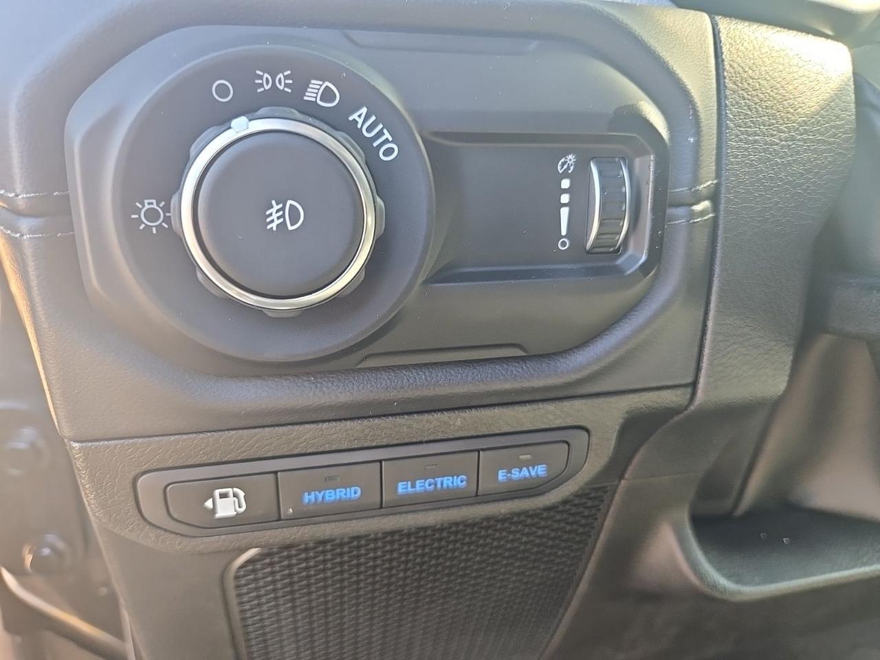 2025 Jeep Wrangler Sahara 4xe West Burlington IA
