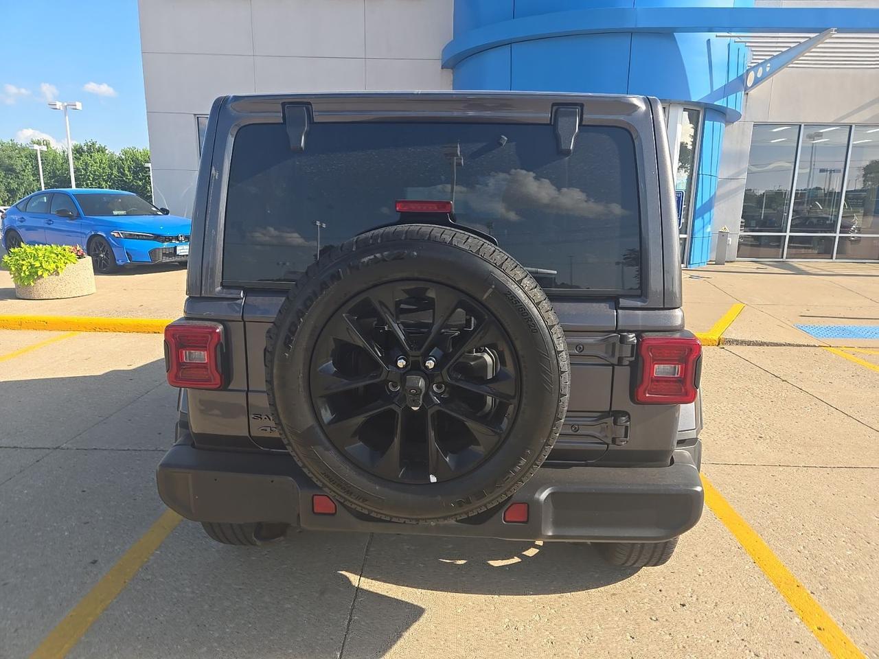 2025 Jeep Wrangler Sahara 4xe West Burlington IA