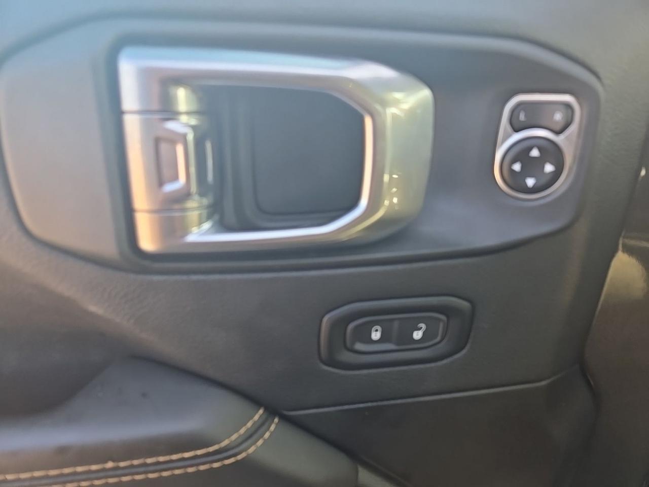 2025 Jeep Wrangler Sahara 4xe West Burlington IA