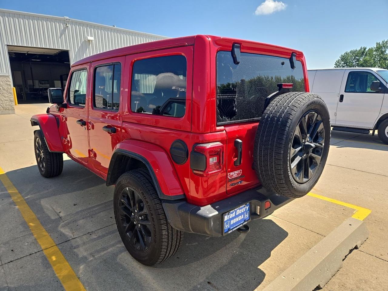 2025 Jeep Wrangler Sahara 4xe West Burlington IA